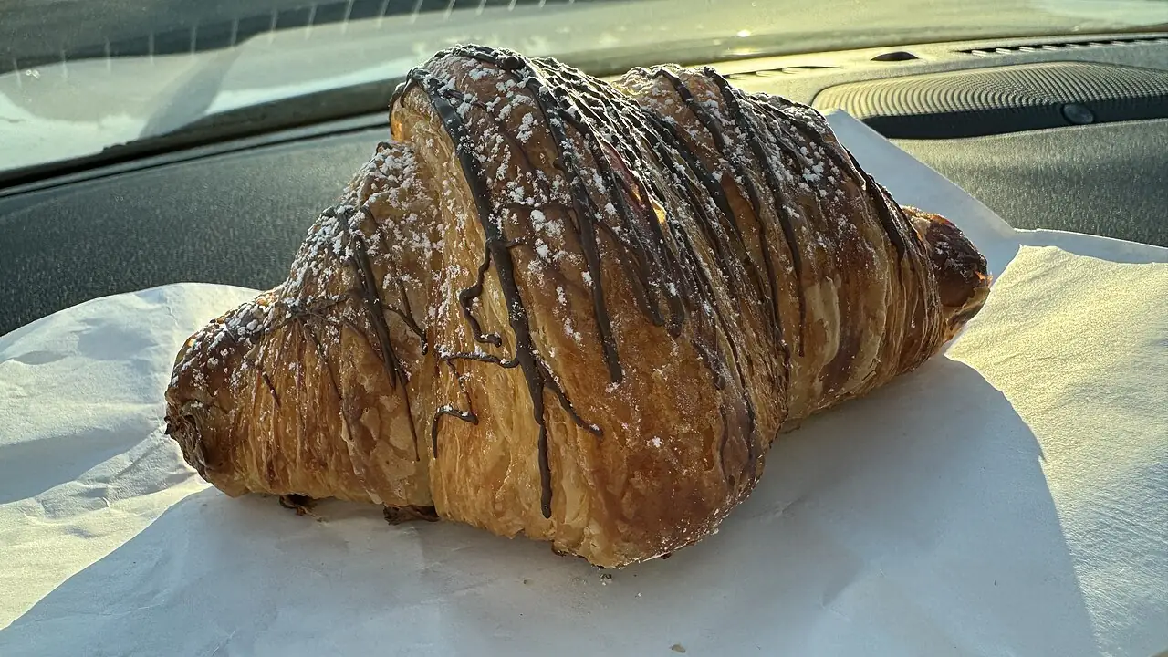 Croissant bicolore au chocolat